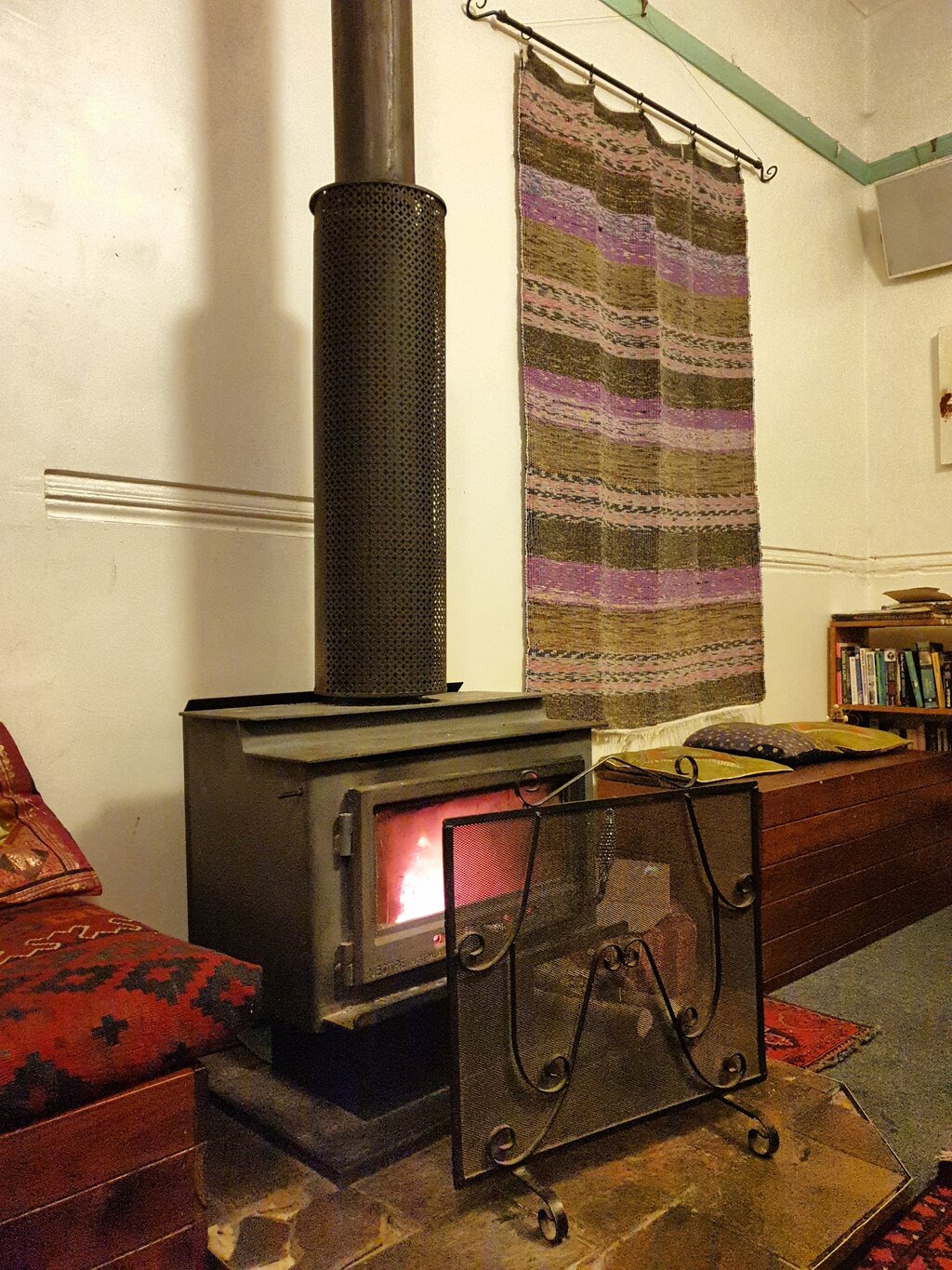 Kaminofen im Wohnzimmer