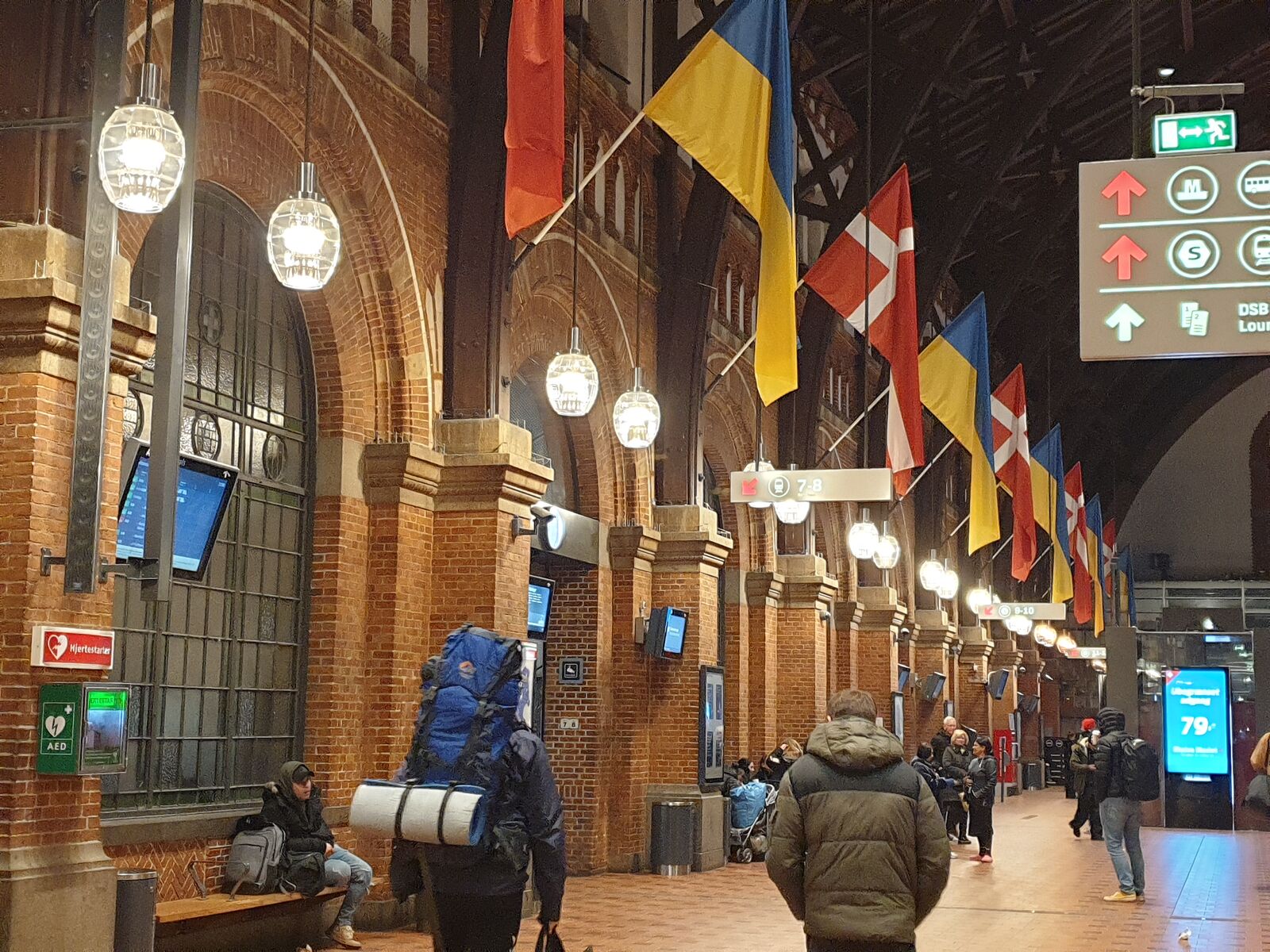 Lots of flags in the central station