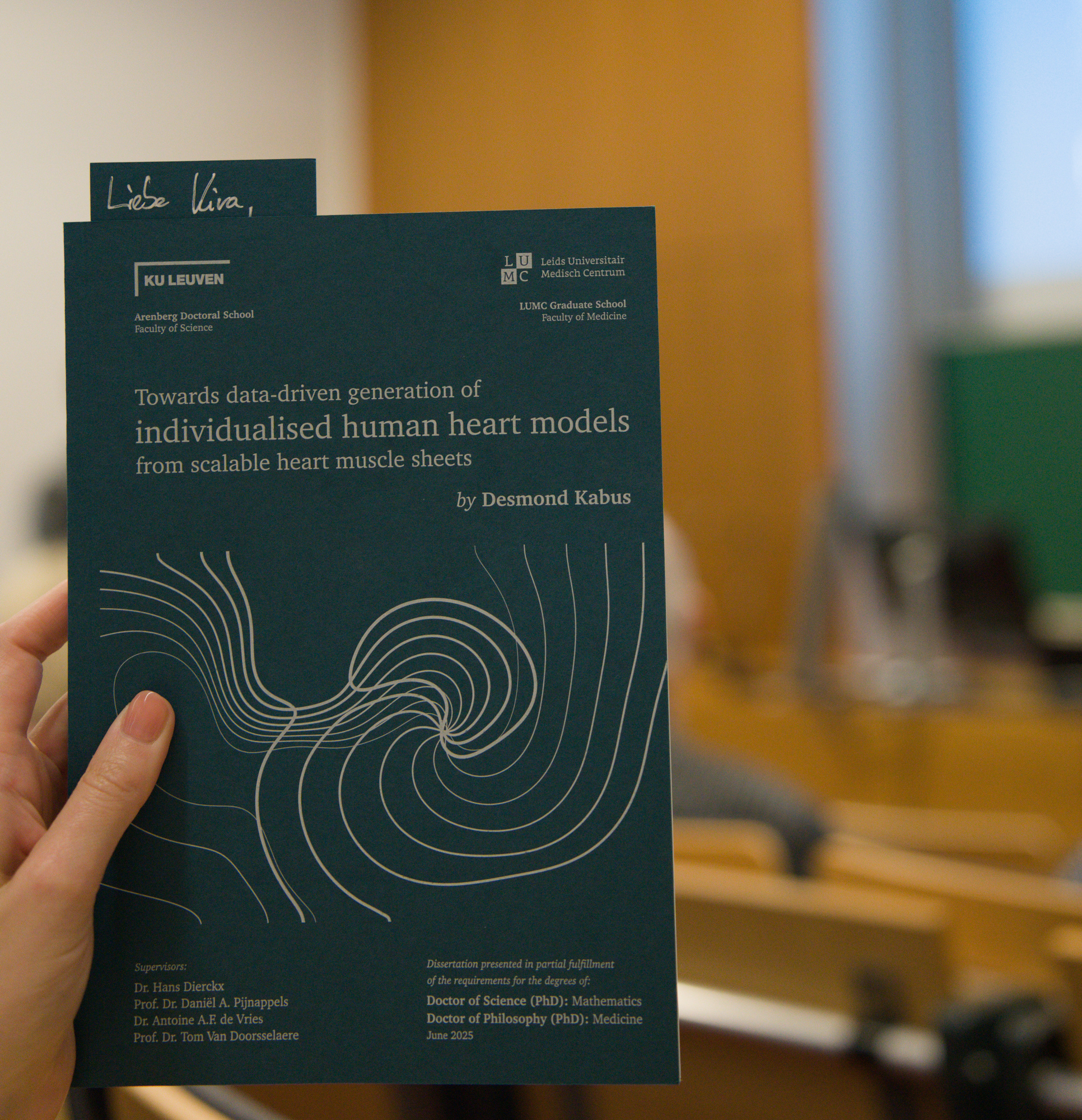 Einschließlich personalisierter Lesezeichen.