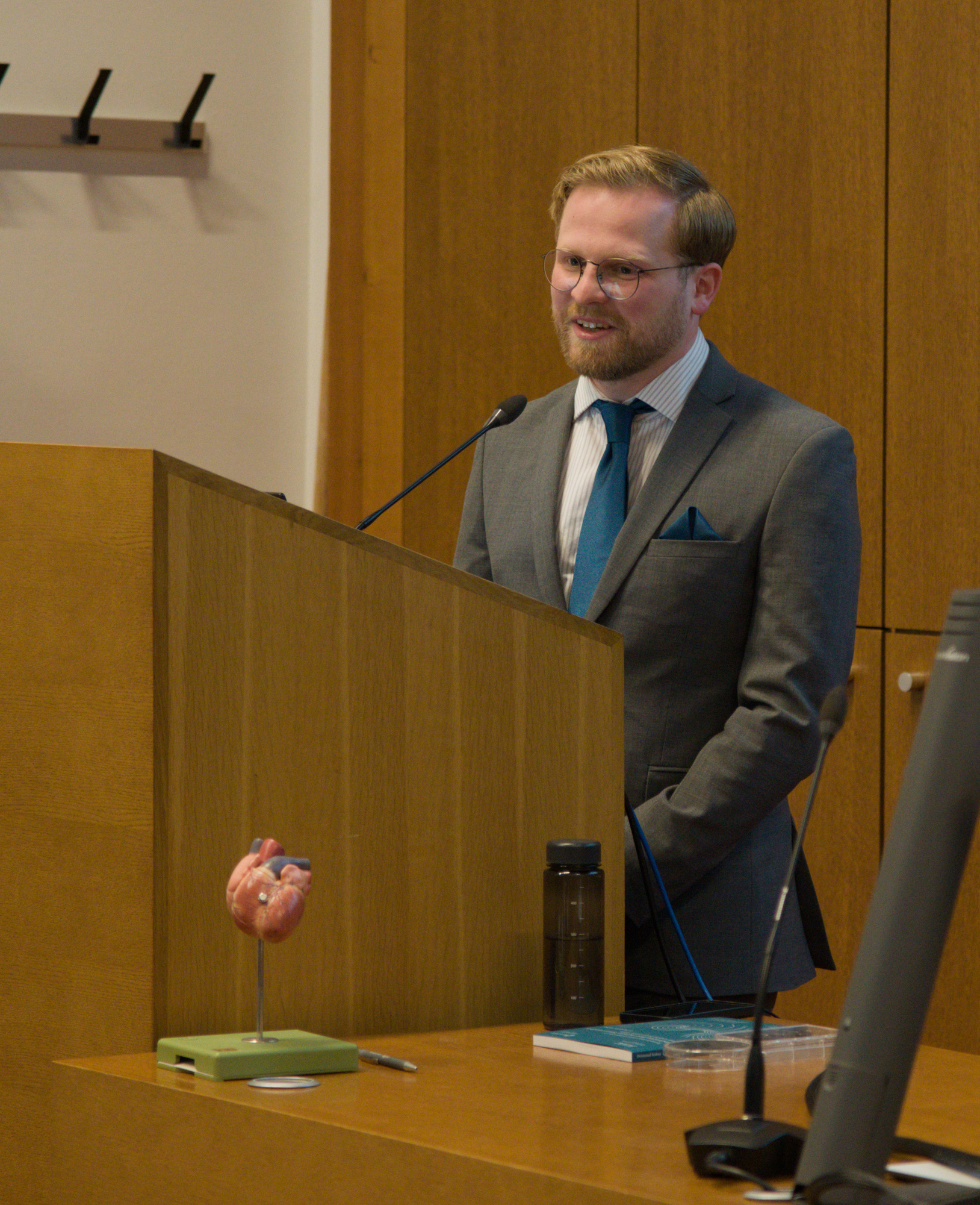 Ich nahm mir Zeit, um jede Frage nach bestem Wissen und Gewissen zu beantworten.