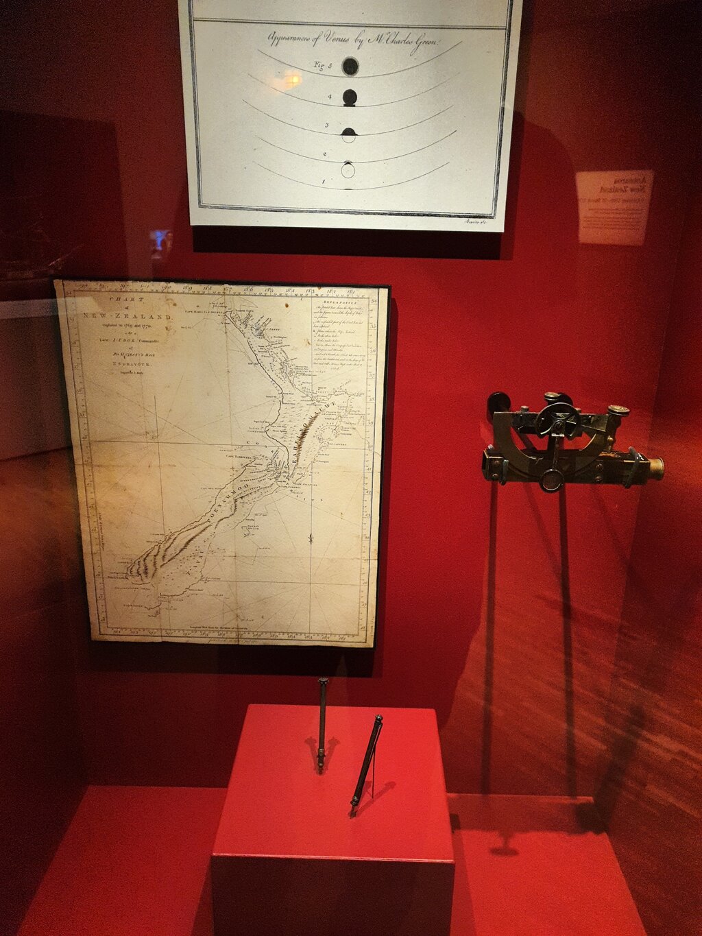 Die Karte, die Cook von Neuseeland bei nur einer Exkursion per Schiff angefertigt hat